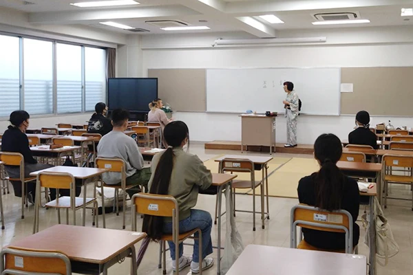 茶道の講義